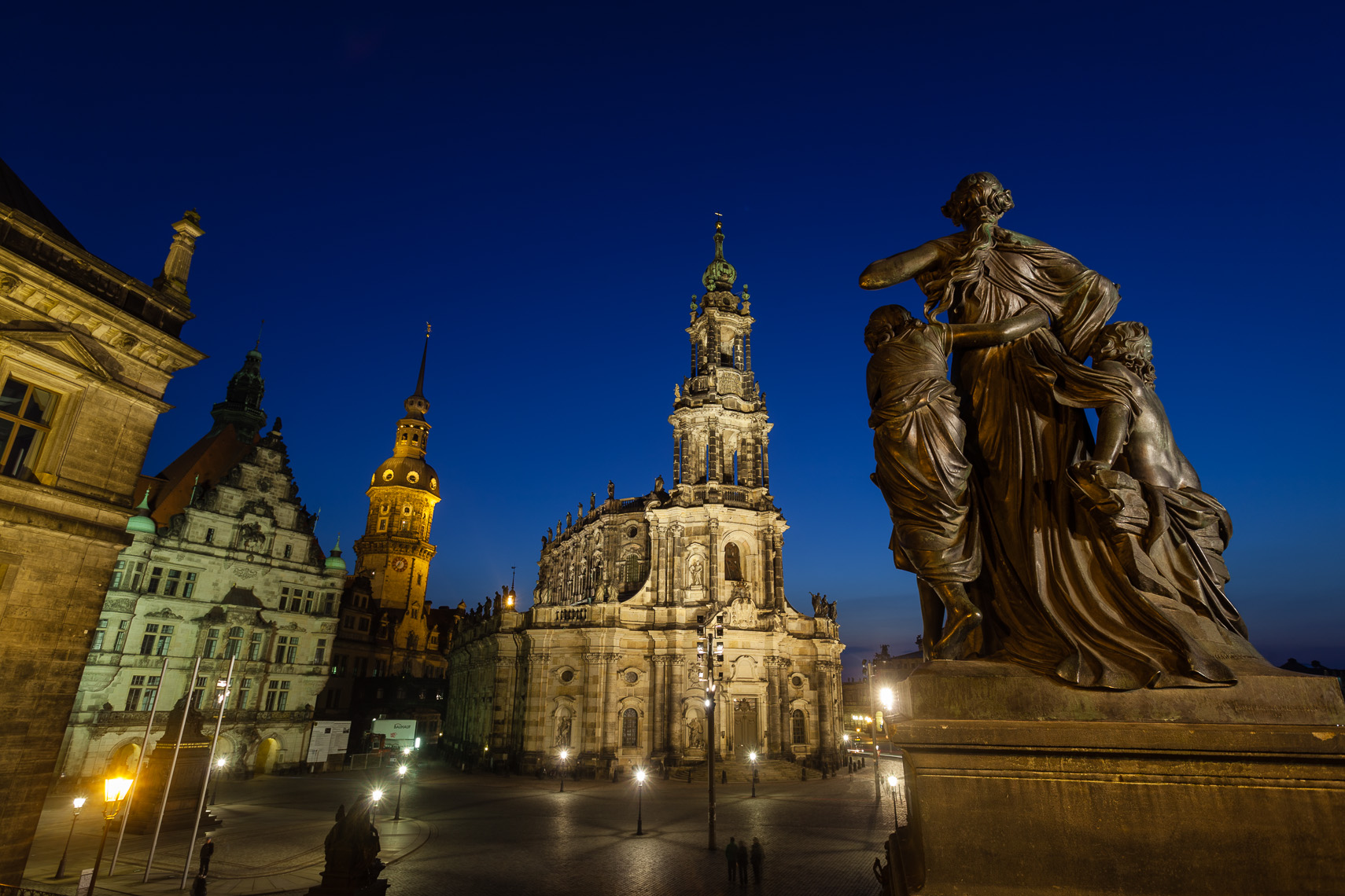 230312 Blue Stunden in Dresden | Fotograf  in Kassel